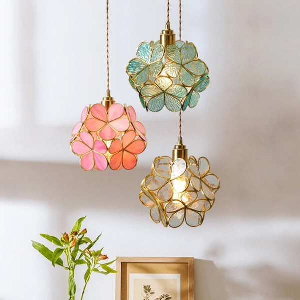 FLOWER Glass Pendant Light